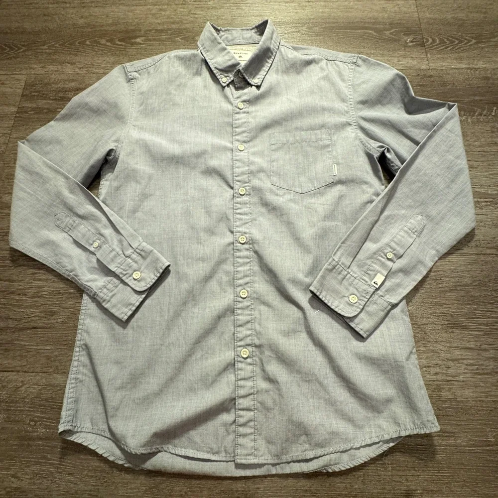 Quiksilver Shirt Mens Small Blue Cotton Casual Modern Fit Button Down LS Skate